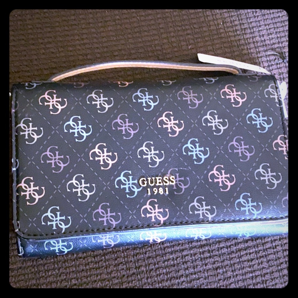 Guess signature top handle crossbody wallet